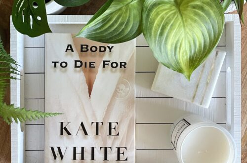 A Body to Die for is the second mystery in the Kate White Bailey Weggins mystery series about a journalist who solves murders