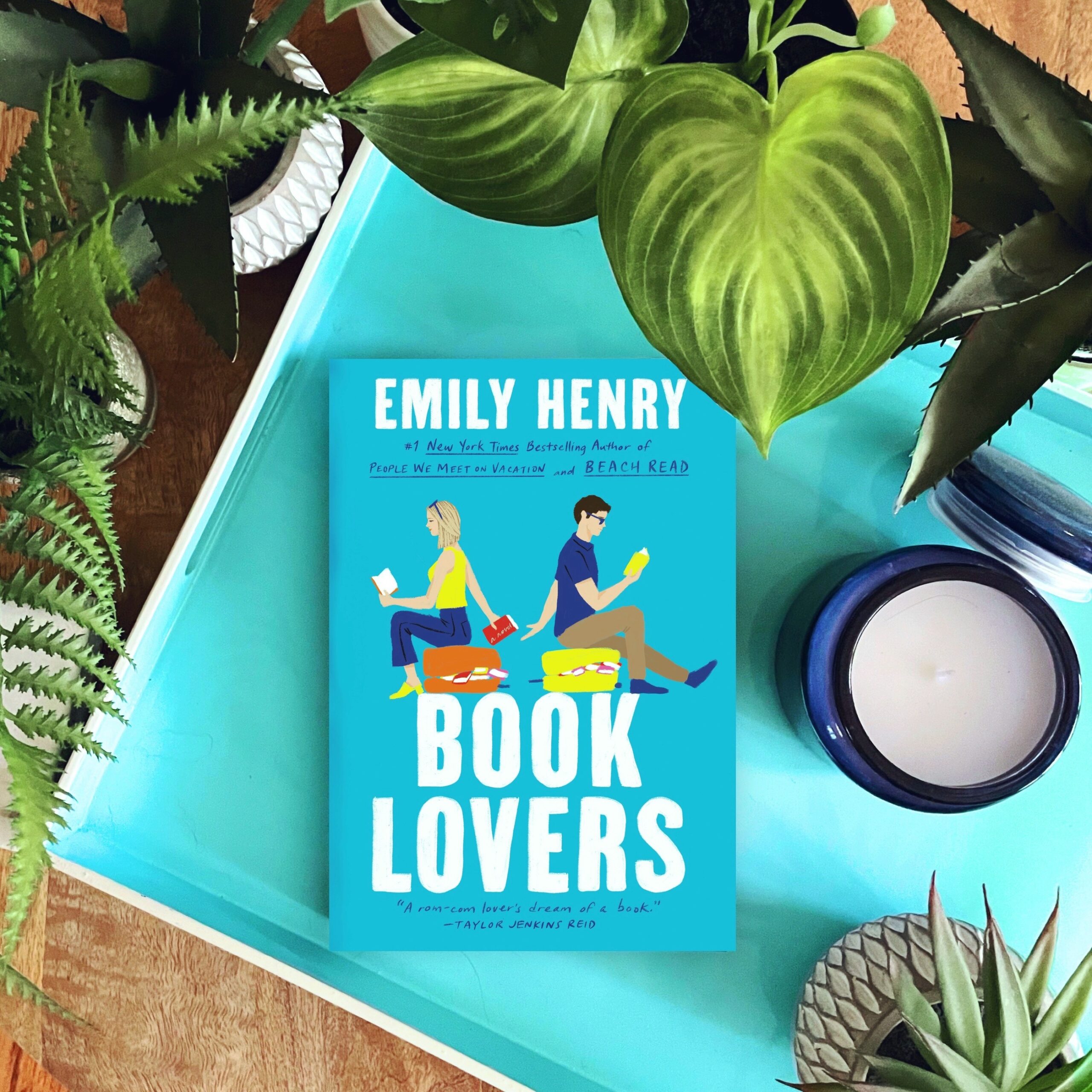 Book Review: Book Lovers  Emily Henry – The PhDiva reads books