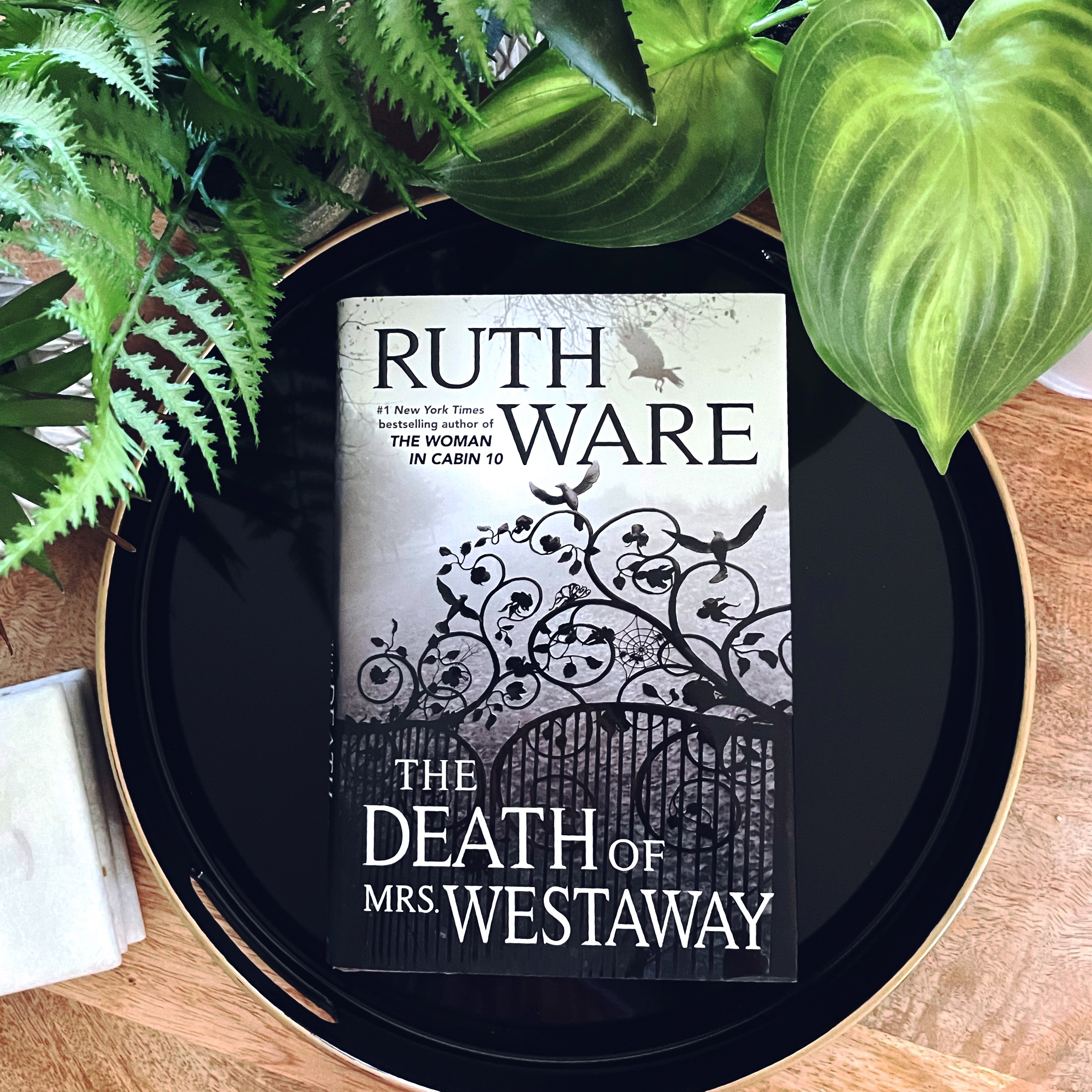 Book Review: The Death of Mrs. Westaway | Ruth Ware