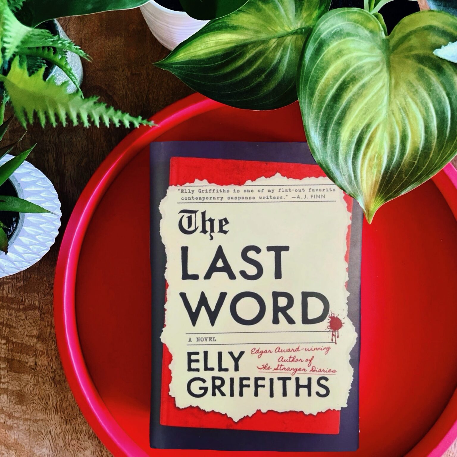 Mystery Review: The Last Word | Elly Griffiths – The PhDiva reads books